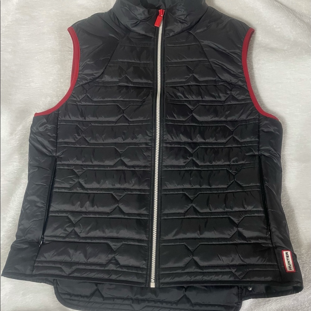 Hunter original mid layer vest, gilet Black)us size 14, L. NWT